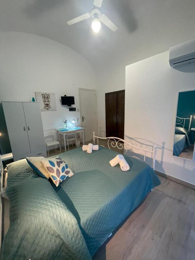 Maqueda Rooms Palermo Kültér fotó